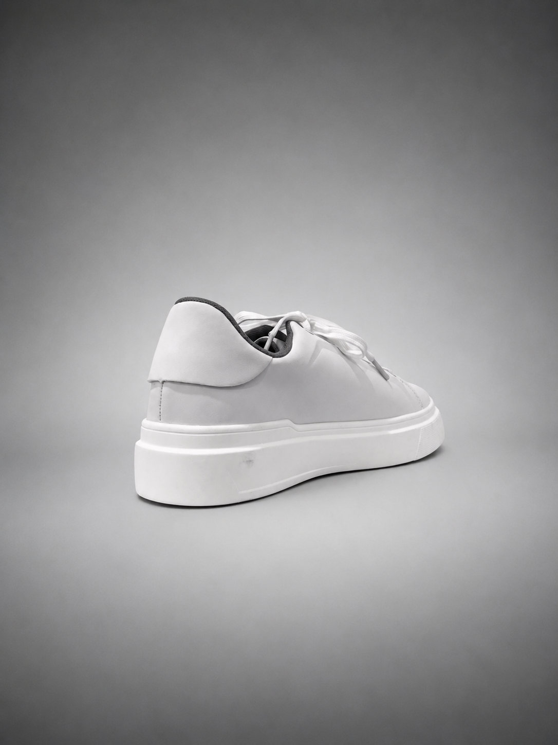 AeroCore Classic White Sneakers