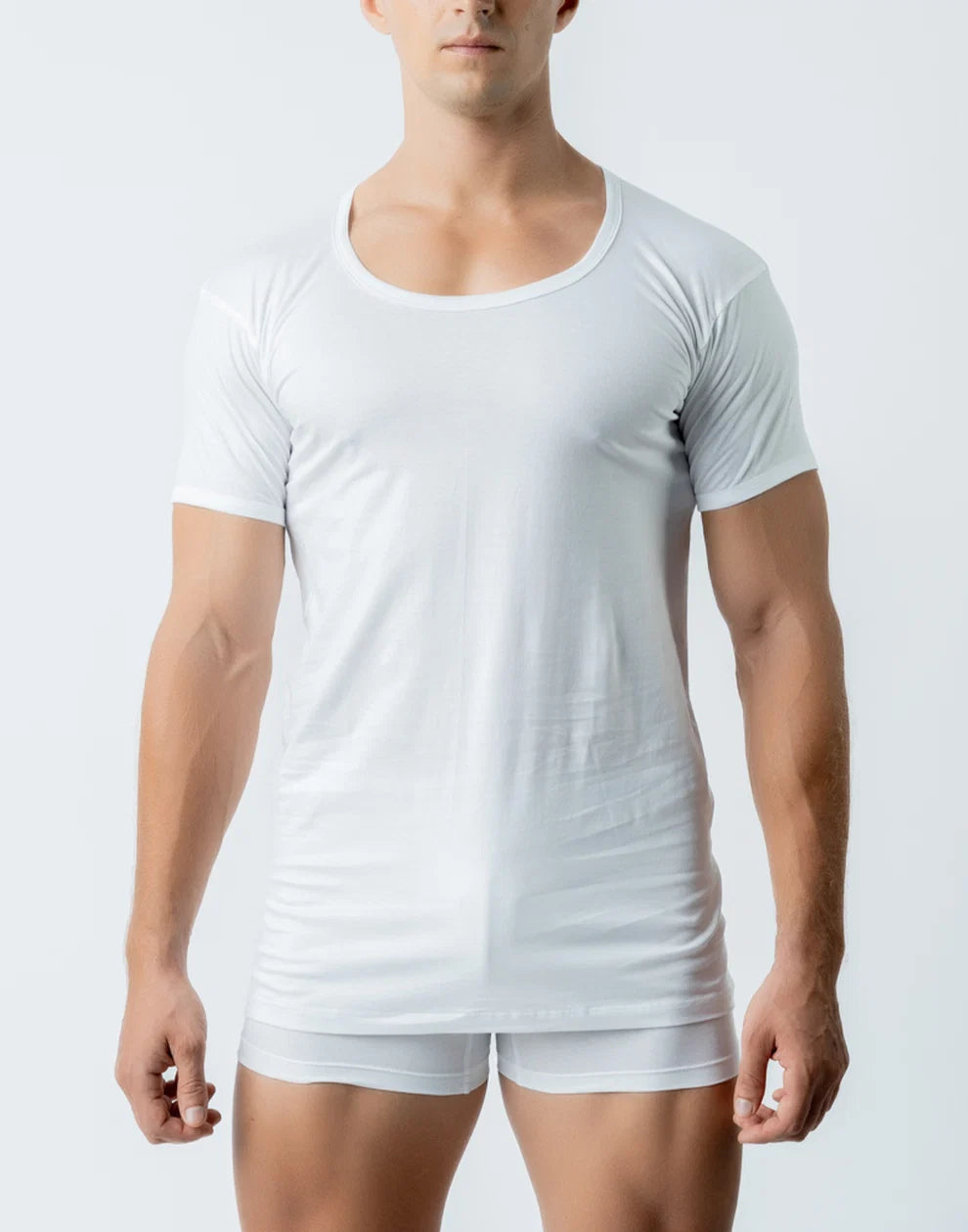 Ebony Men’s Round Neck Vest with Sleeves